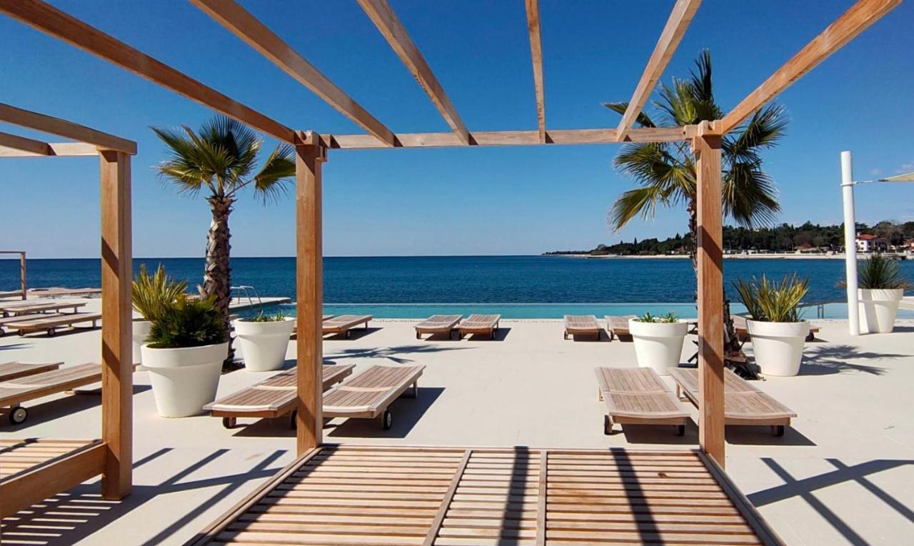 Luxury New !!! Apartment One And Only With Terrace & Free Bikes Porec Esterno foto