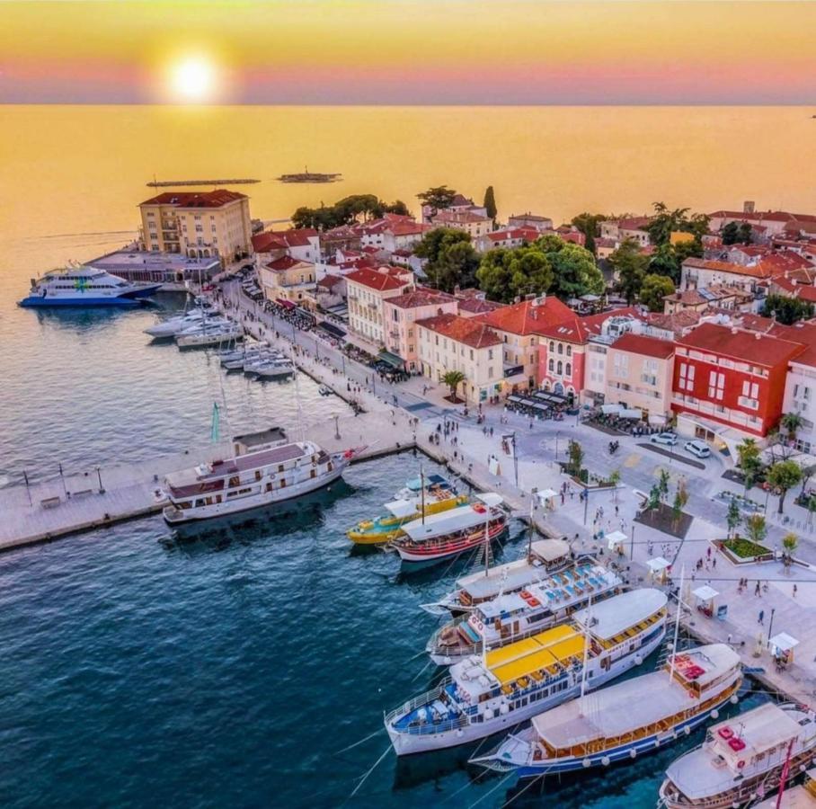 Luxury New !!! Apartment One And Only With Terrace & Free Bikes Porec Esterno foto